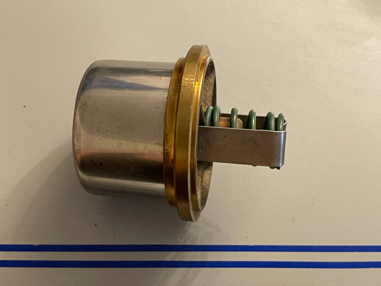 NEW OEM 9N-2894 CAT Caterpillar Water Temperature Regulator Thermostat 0720