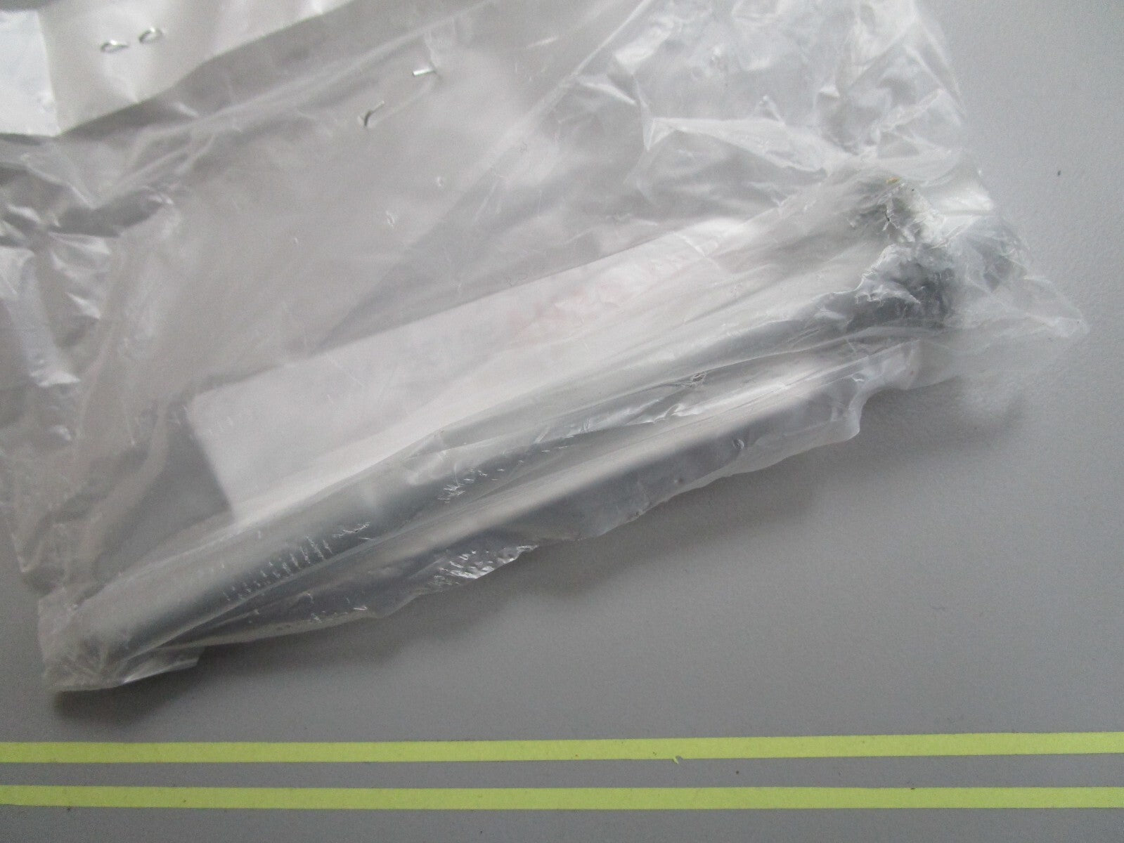 *NEW OEM* 0810 Yamaha Flat Fillister Screw 90155-10001-00