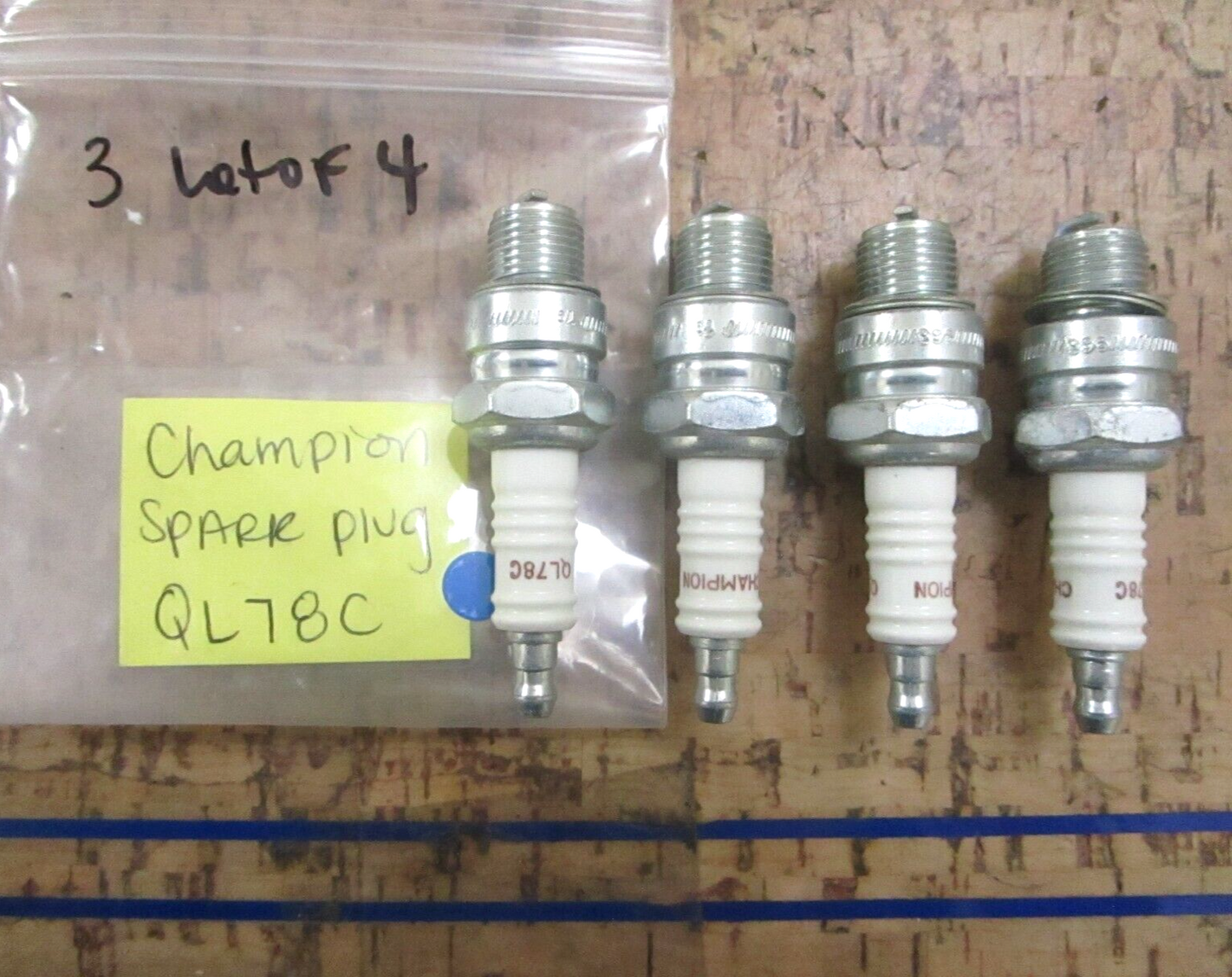 *NEW* (LOT OF 4) 0780 Champion Spark Plug QL78C