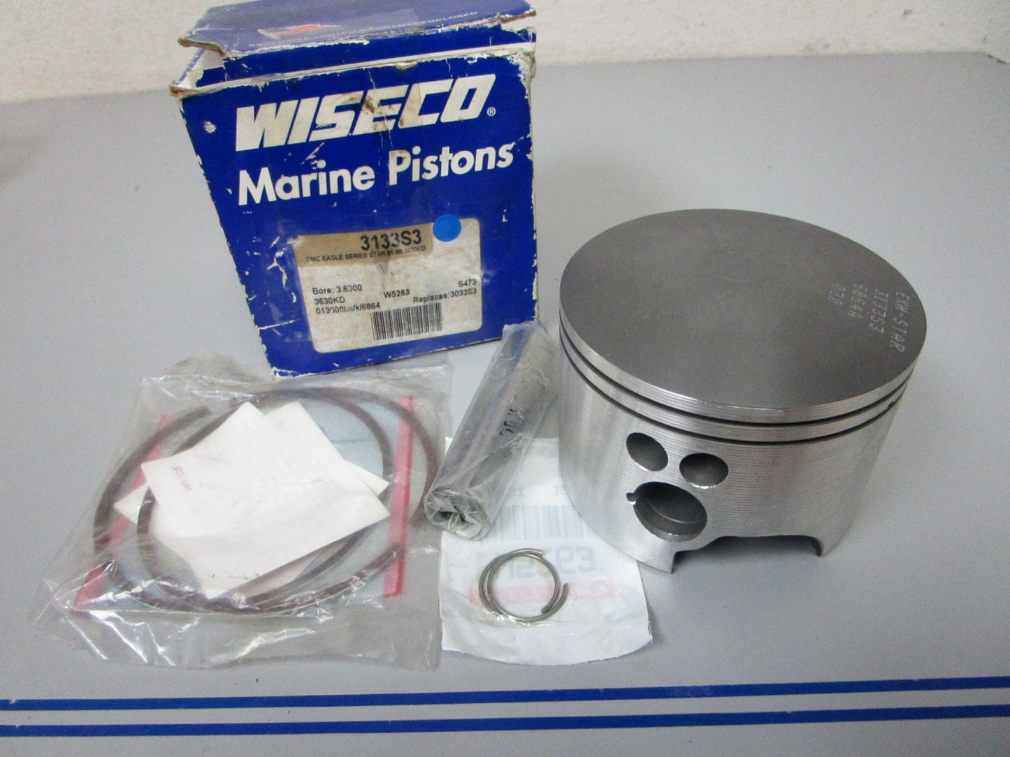 NEW 3133S3 Replaces: OMC Evinrude 3033S3 Wiseco 91'- 99' Piston & Ring Ay 0720