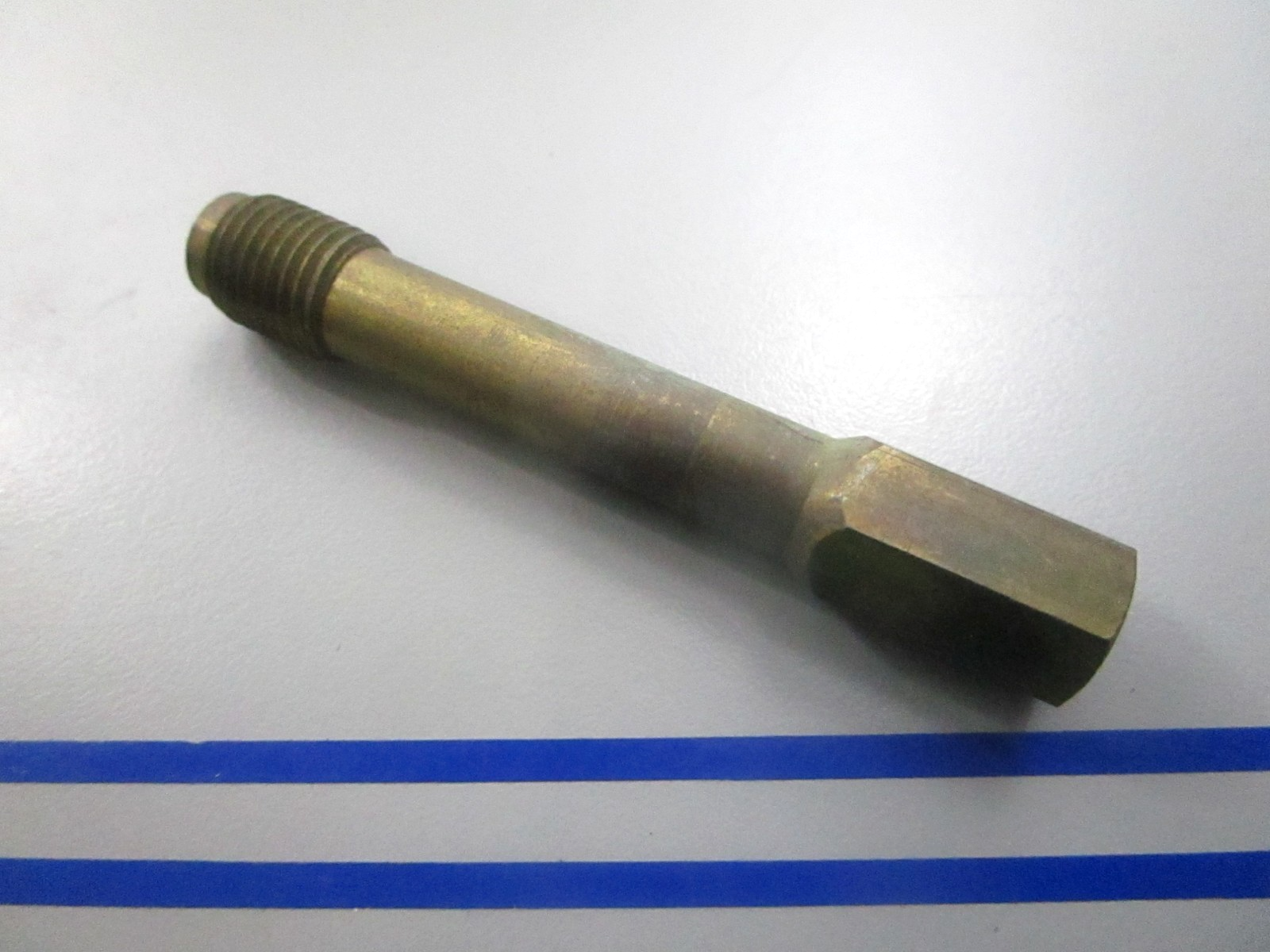 NEW OEM 303982 0303982 OMC Johnson Evinrude Jam Nut 0810