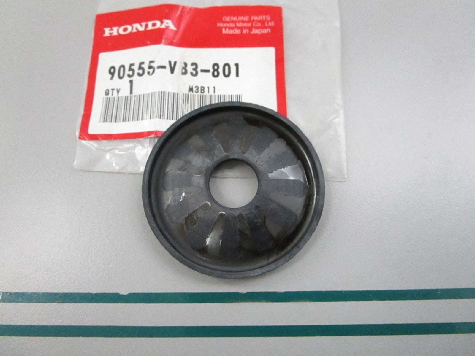 NEW OEM 90555-VB3-801 Honda Rear Wheel Seal 0810