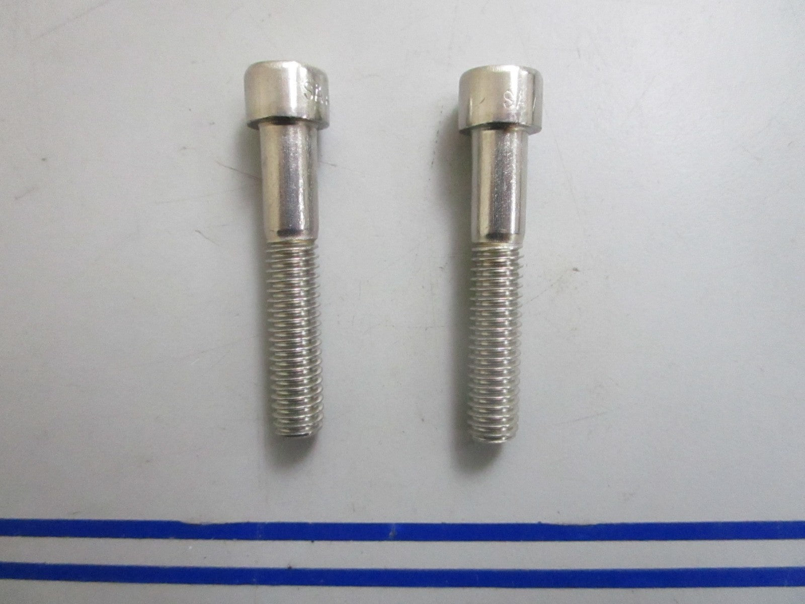 *NEW OEM* (LOT OF 2) 0820 Volvo Penta Hexagon Socket Screw 941873