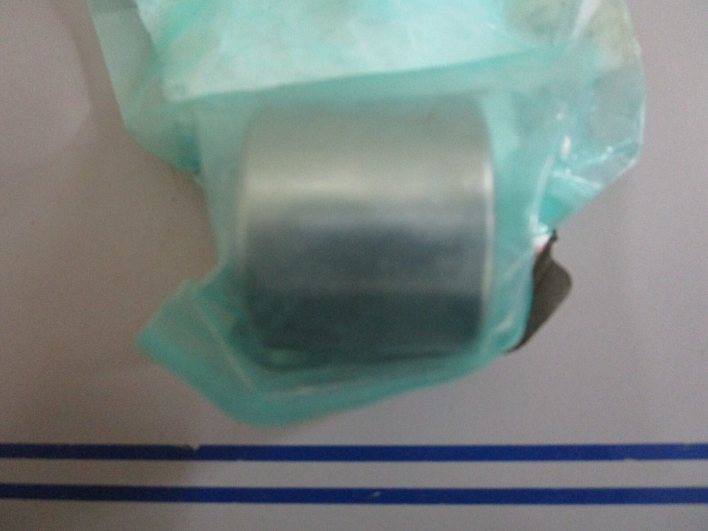 *NEW OEM* 0820 OMC Johnson Evinrude Pinion Bearing 5032541