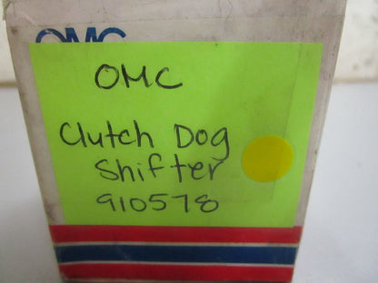 *NEW OEM* 0820 OMC Johnson Evinrude Clutch Dog Shifter 910578 0910578