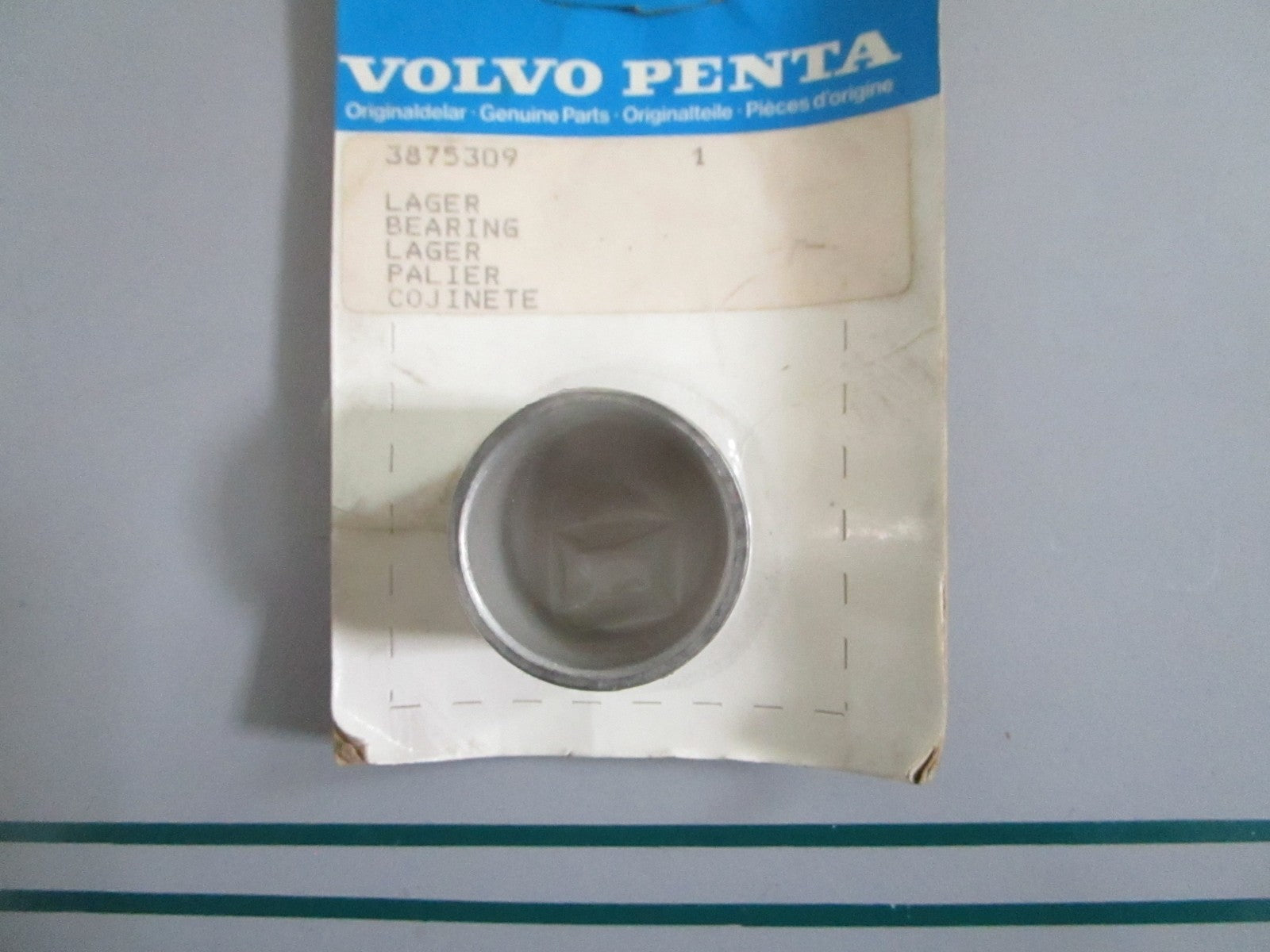 NEW OEM 3875309 Volvo Penta Bearing 0820