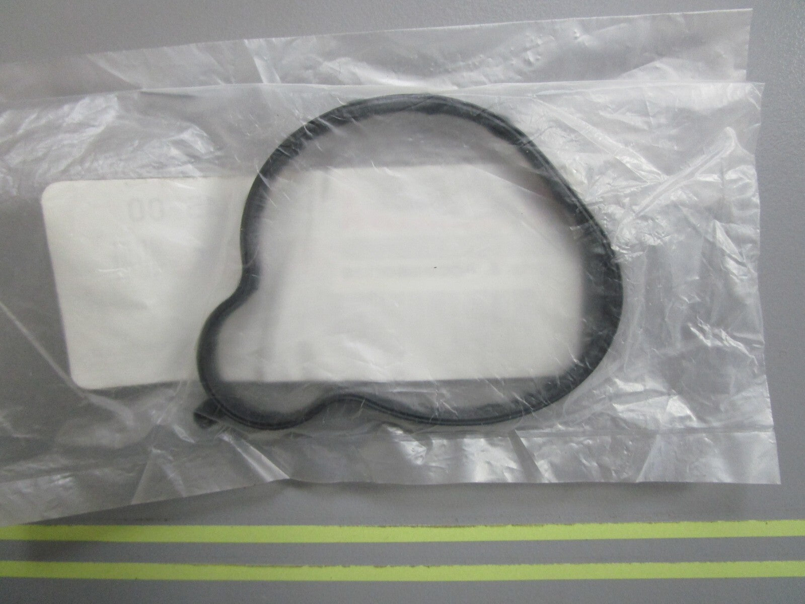 *NEW OEM* 0810 Yamaha Manifold Gasket 63R-13645-00-00