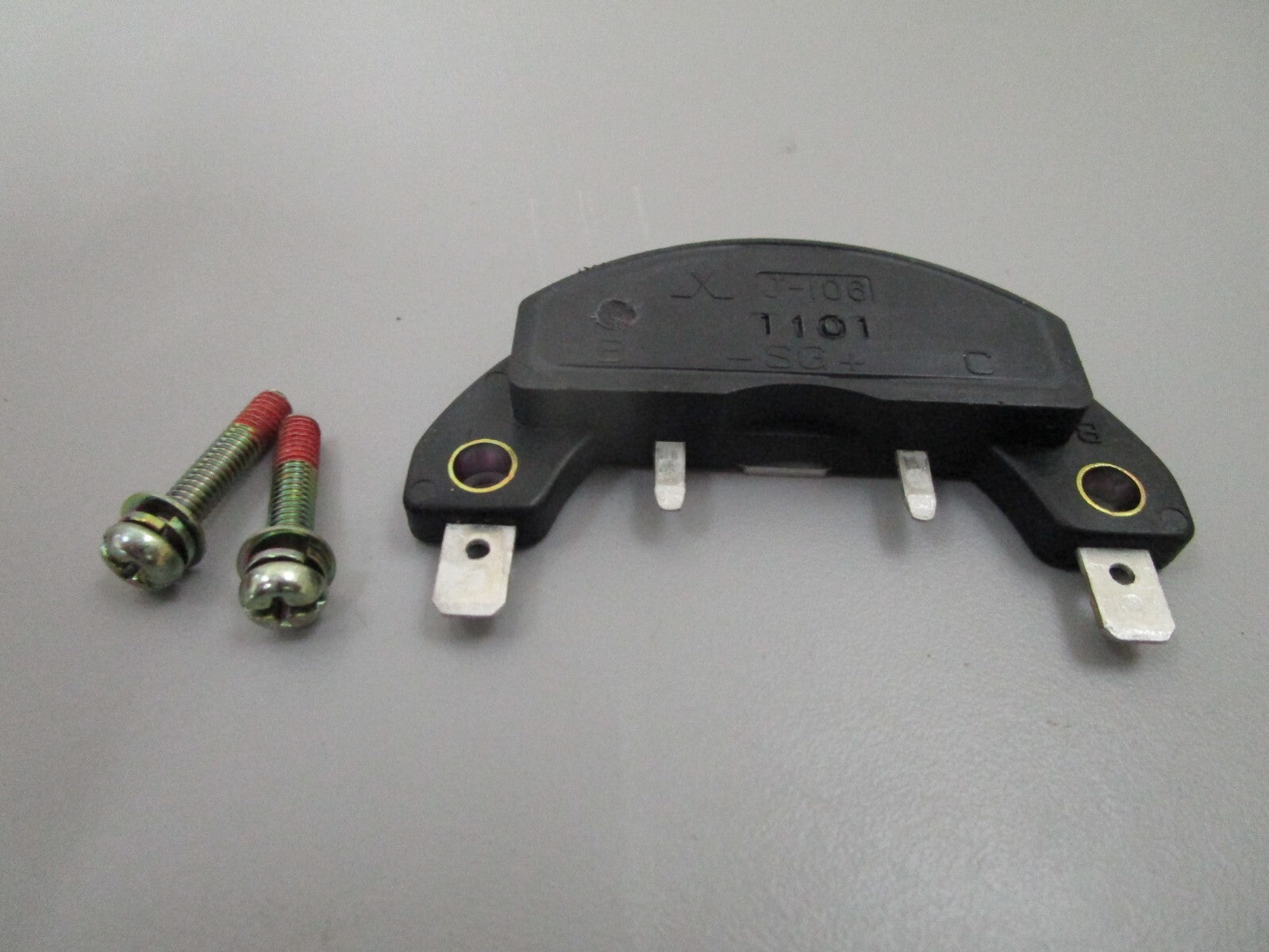 *NEW* 0810 Westerbeke Igniter 34164