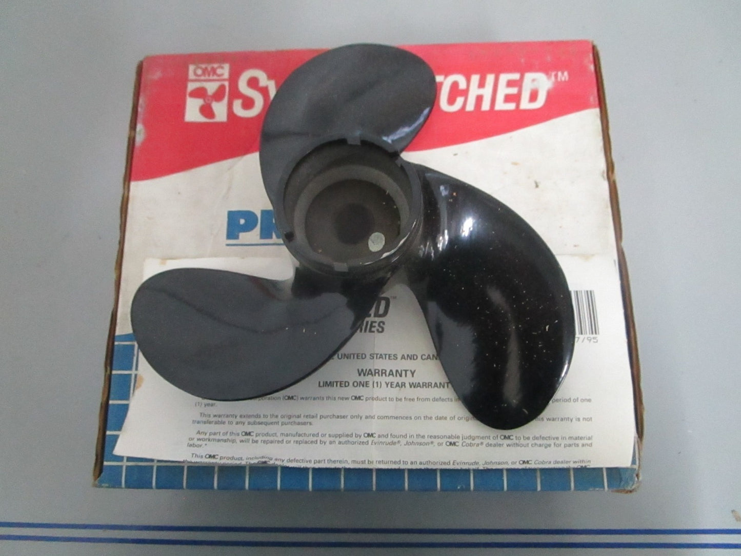 *NEW OEM* 0820 OMC Johnson Evinrude 8×7 Propeller 391096 0391096