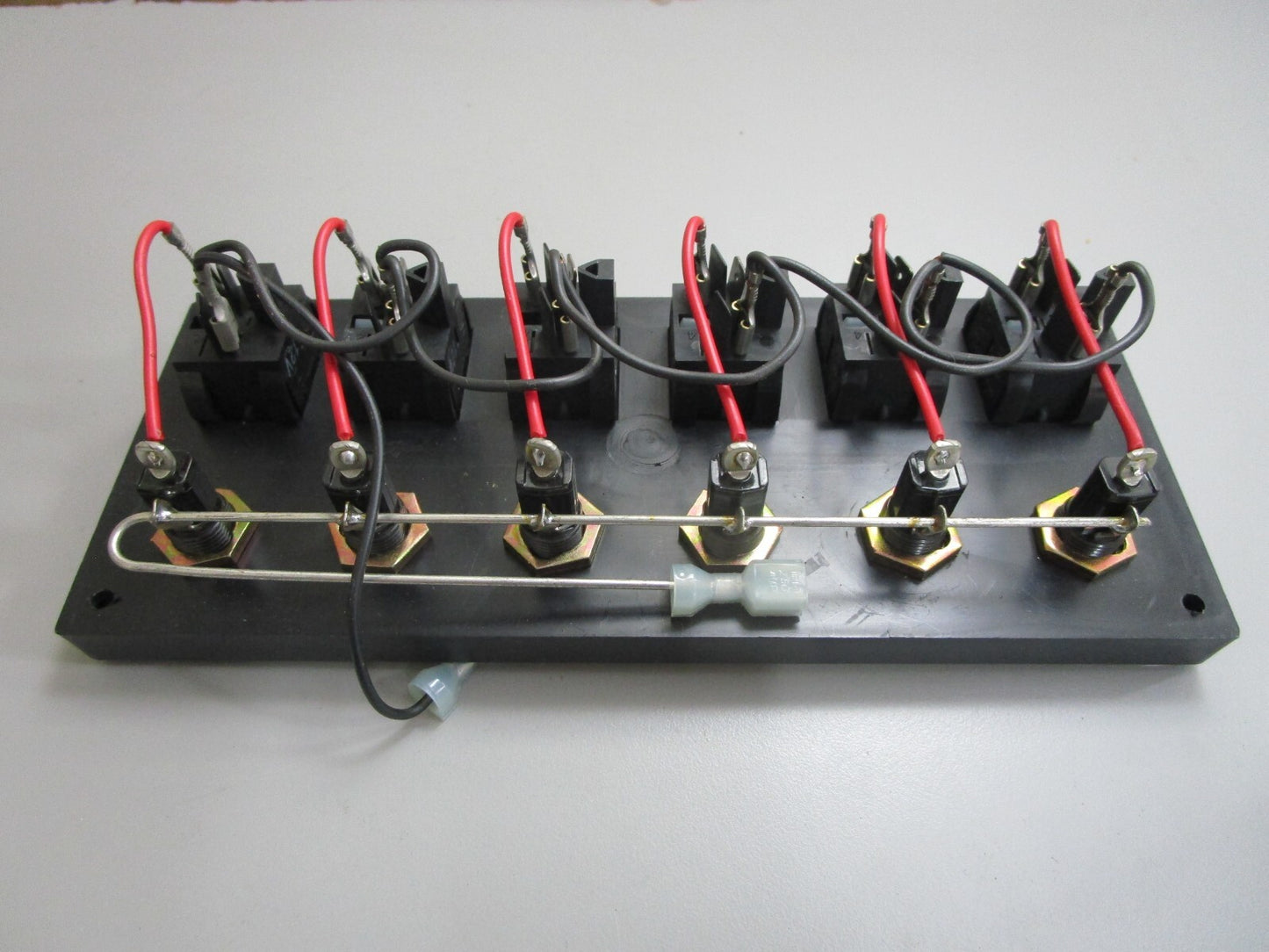 *NEW* 0820 Littelfuse Marine Pre-Wired Panel 094615