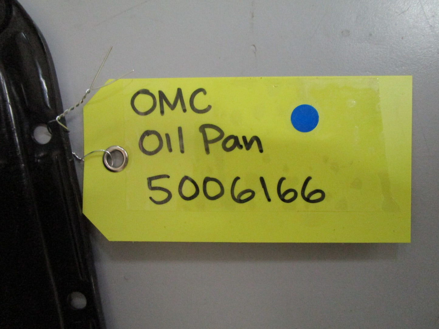 *NEW OEM* 0820 OMC Johnson Evinrude Oil Pan 5006166