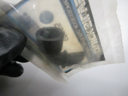 *NEW OEM* 0810 Mercury Quicksilver Nozzle 69555