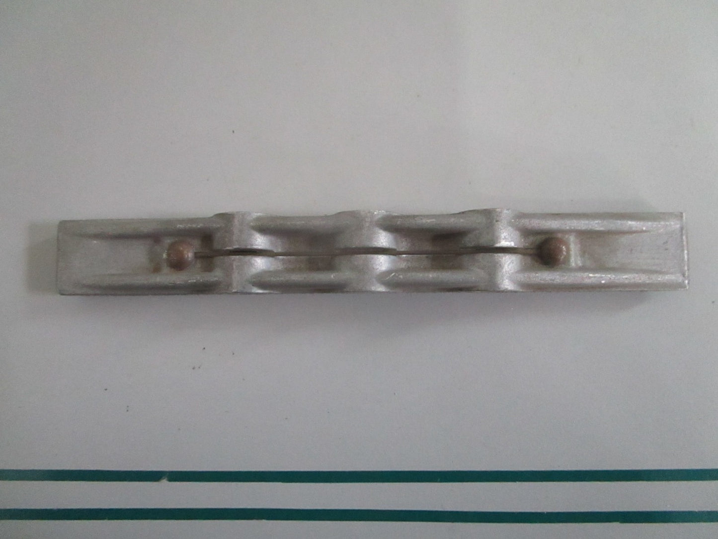 NEW OEM 1800501416 Mercedes-Benz Timing Chain Guide Rail 0820