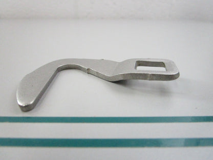 NEW OEM 813604 Mercury Quicksilver Cam Latch 0810
