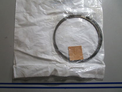 *NEW OEM* 0810 OMC Johnson Evinrude Piston Ring Assembly 433096 0433096