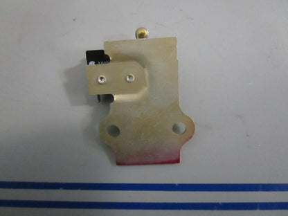 NEW OEM 173480 0173480 OMC Johnson Evinrude Neutral Start Switch 0820