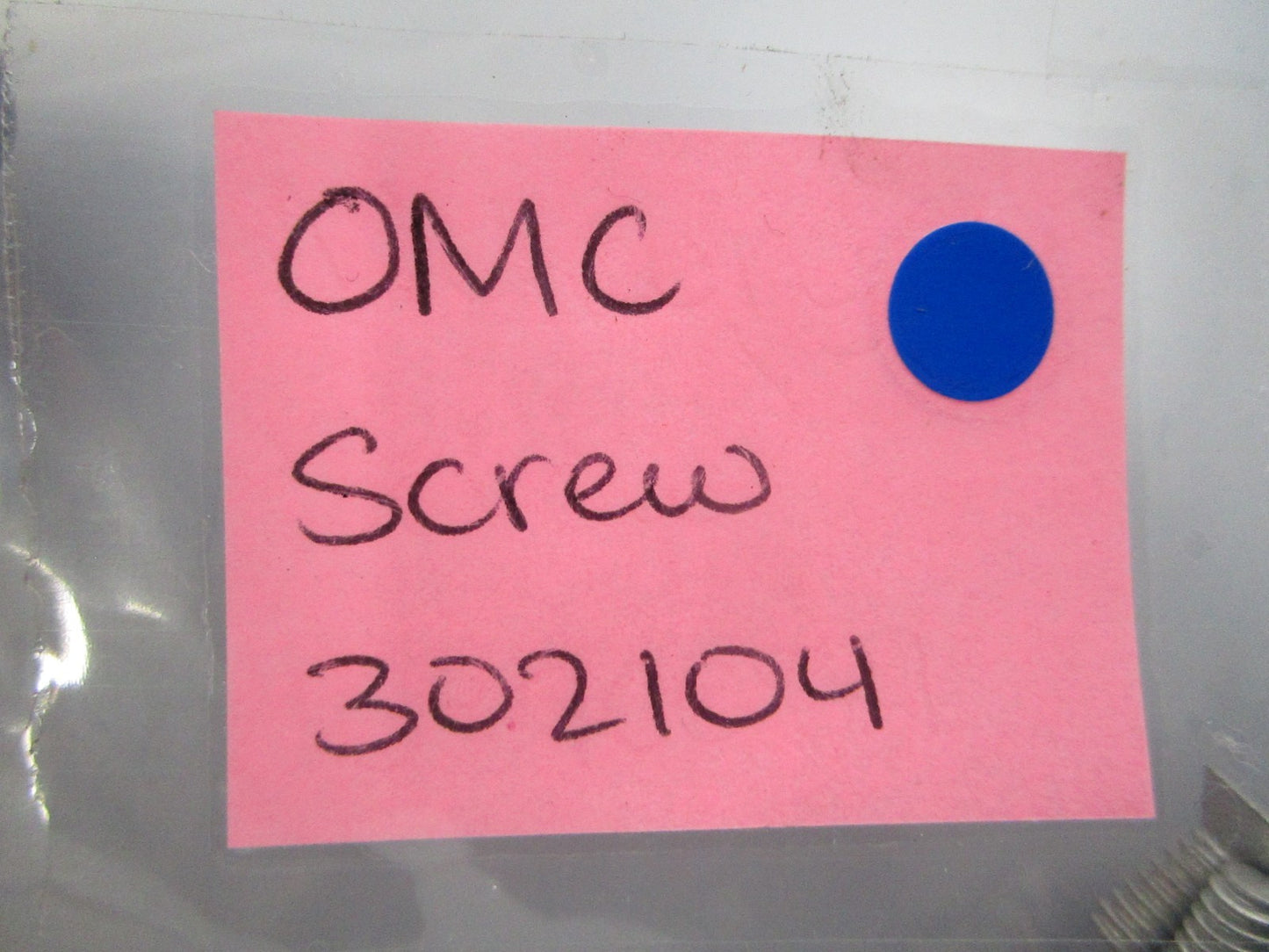 NEW OEM (LOT OF 8) 302104 0302104 OMC Johnson Evinrude Screw 0810