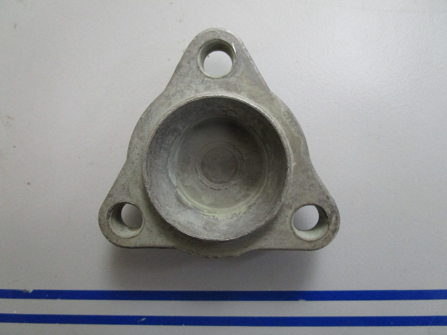*NEW OEM* 0820 OMC Johnson Evinrude Thermostat Cover 331189 0331189