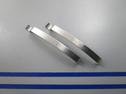 NEW OEM (LOT OF 2) 312482 0312482 OMC Johnson Evinrude Spring Clip 0810