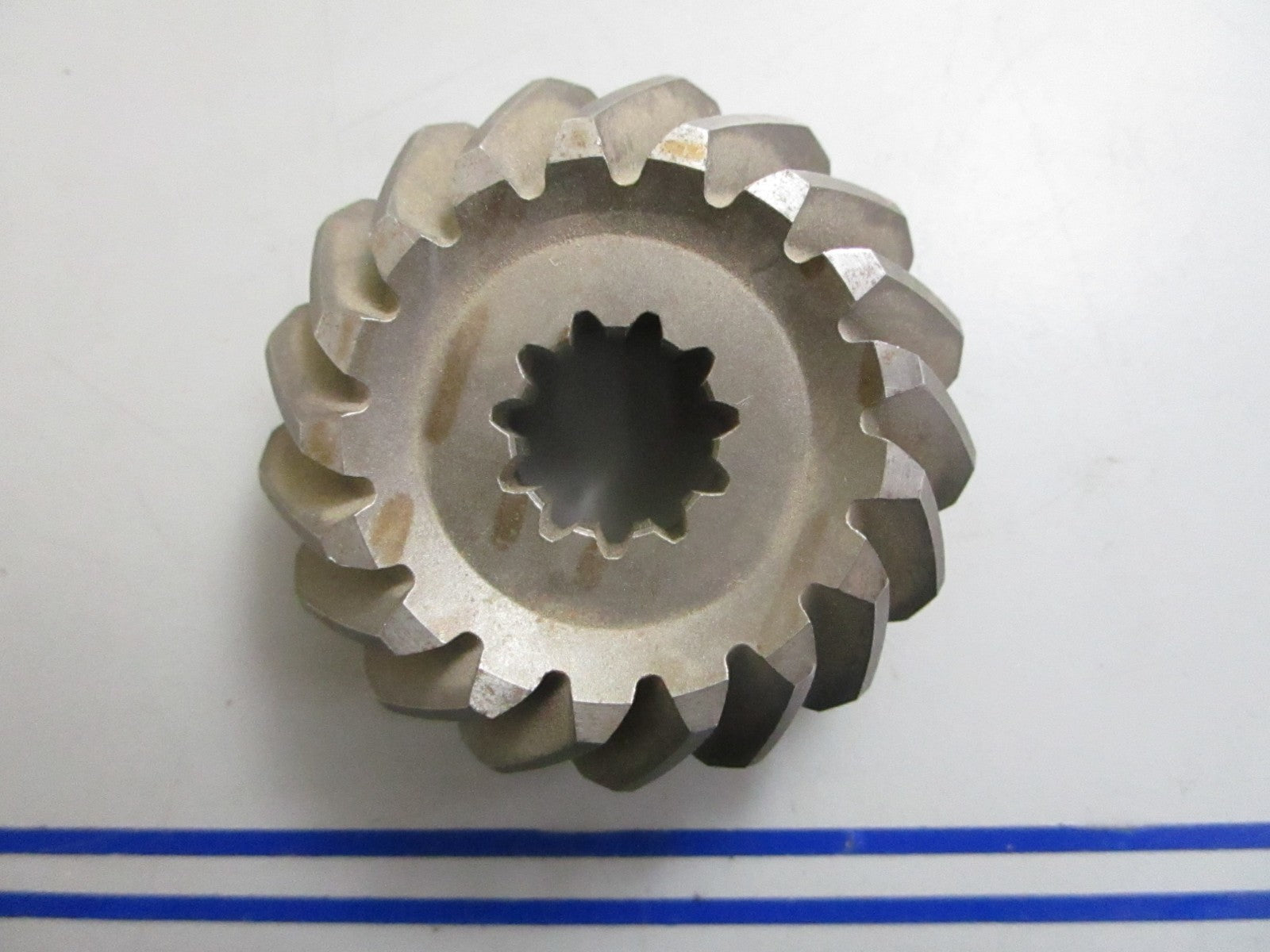 *NEW OEM* 0820 Mercury 17T Forward Gear 43-826192