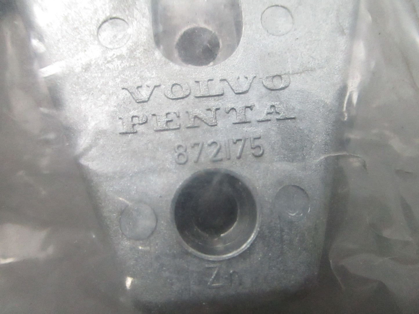 *NEW OEM* 0810 Volvo Penta Zinc Anode 876638
