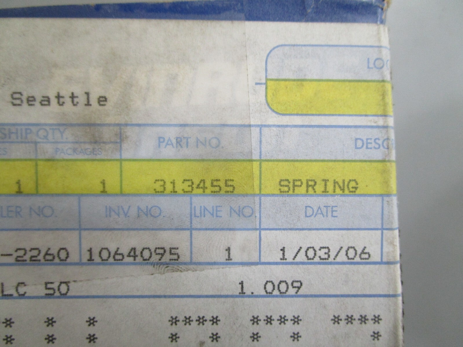 *NEW OEM* 0820 OMC Johnson Evinrude Spring 313455 0313455