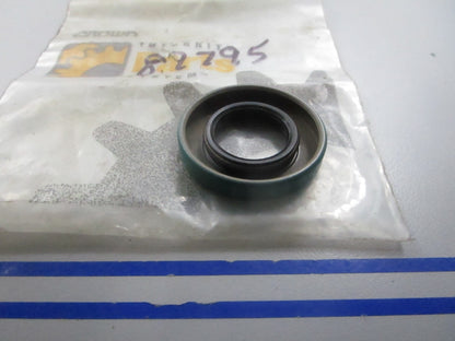 NEW OEM 87795 Crown Oil Seal 0810