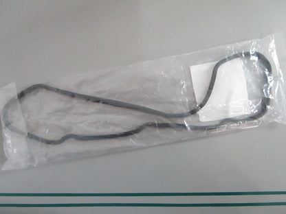 NEW OEM 11060-1944 Kawasaki Rocker Case Gasket 0820