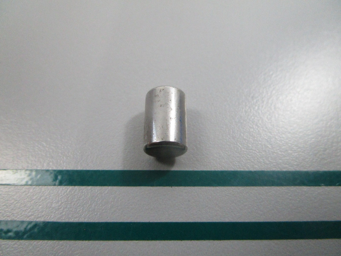 NEW OEM 04221-08129 Suzuki Pin 0810