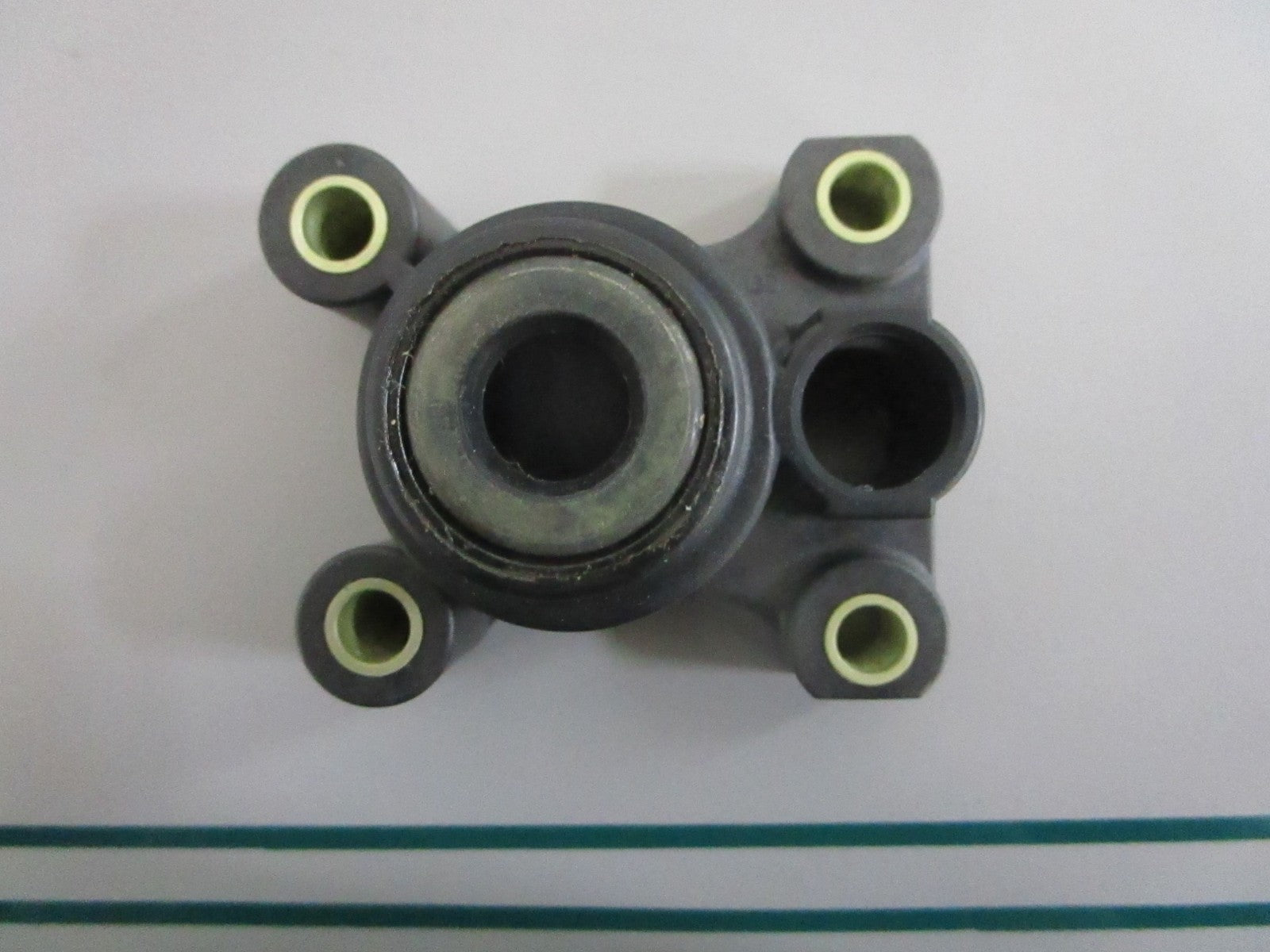 NEW OEM 391571 0391571 OMC Johnson Evinrude Impeller Housing 0820