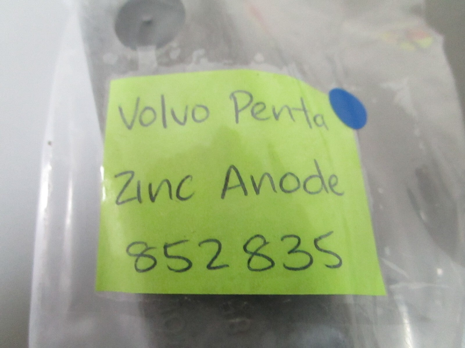 *NEW OEM* 0810 Volvo Penta Zinc Anode 852835