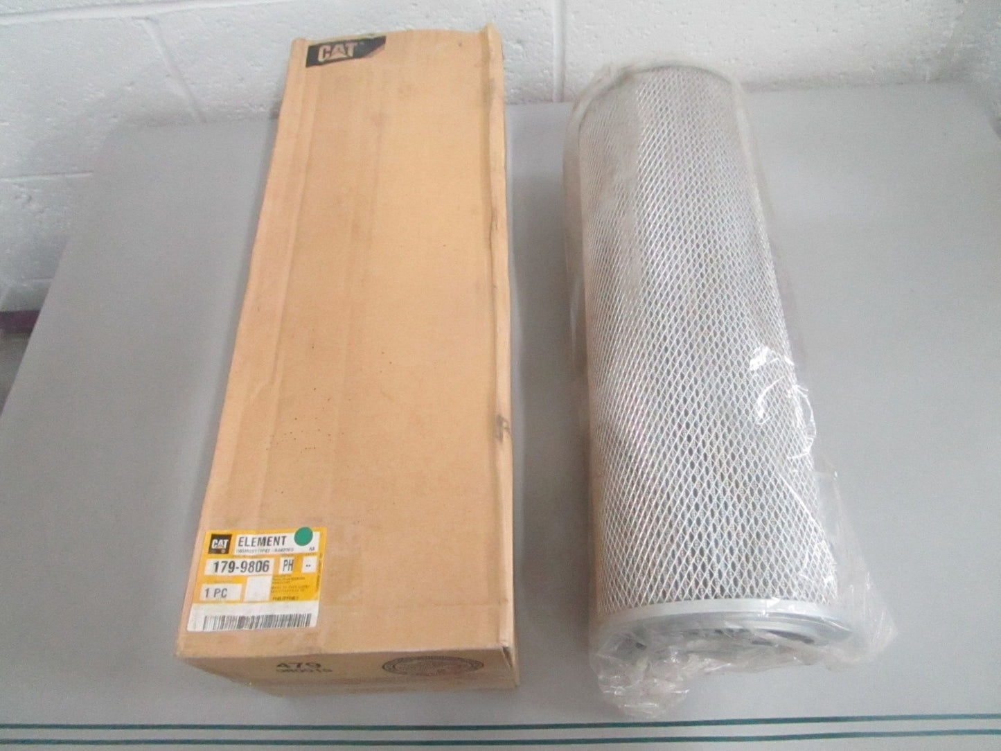 CAT 179-9806 Ultra High Efficiency Hydraulic Filter 320 325 330 Exc NEW OEM 0820