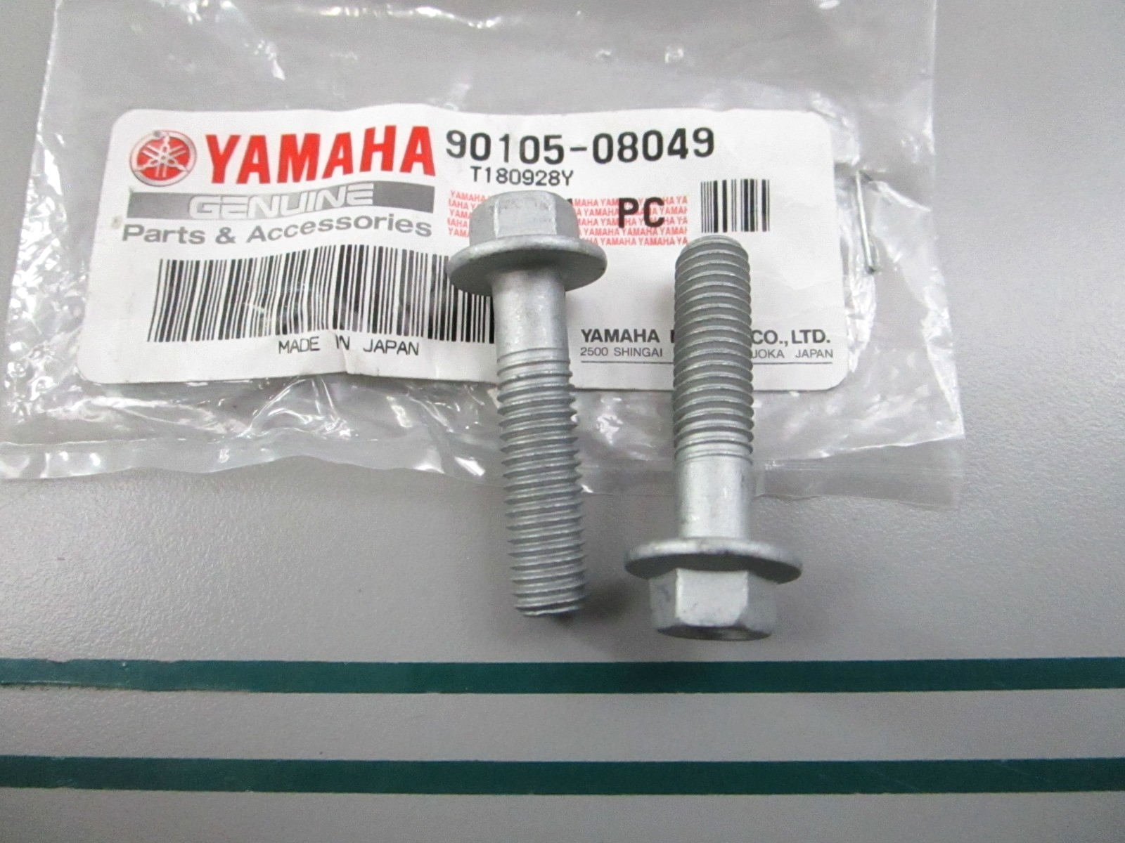 NEW OEM (LOT OF 2) 90105-08049-00 Yamaha Bolt 0810