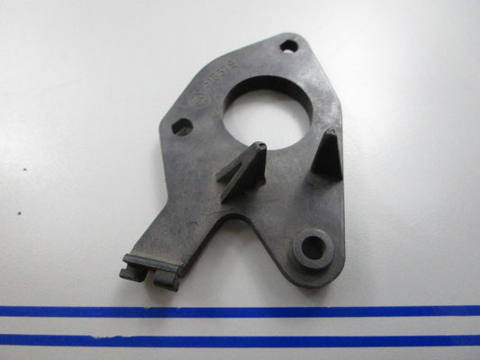 *NEW OEM* 0810 OMC Johnson Evinrude Bearing Head 318379 0318379