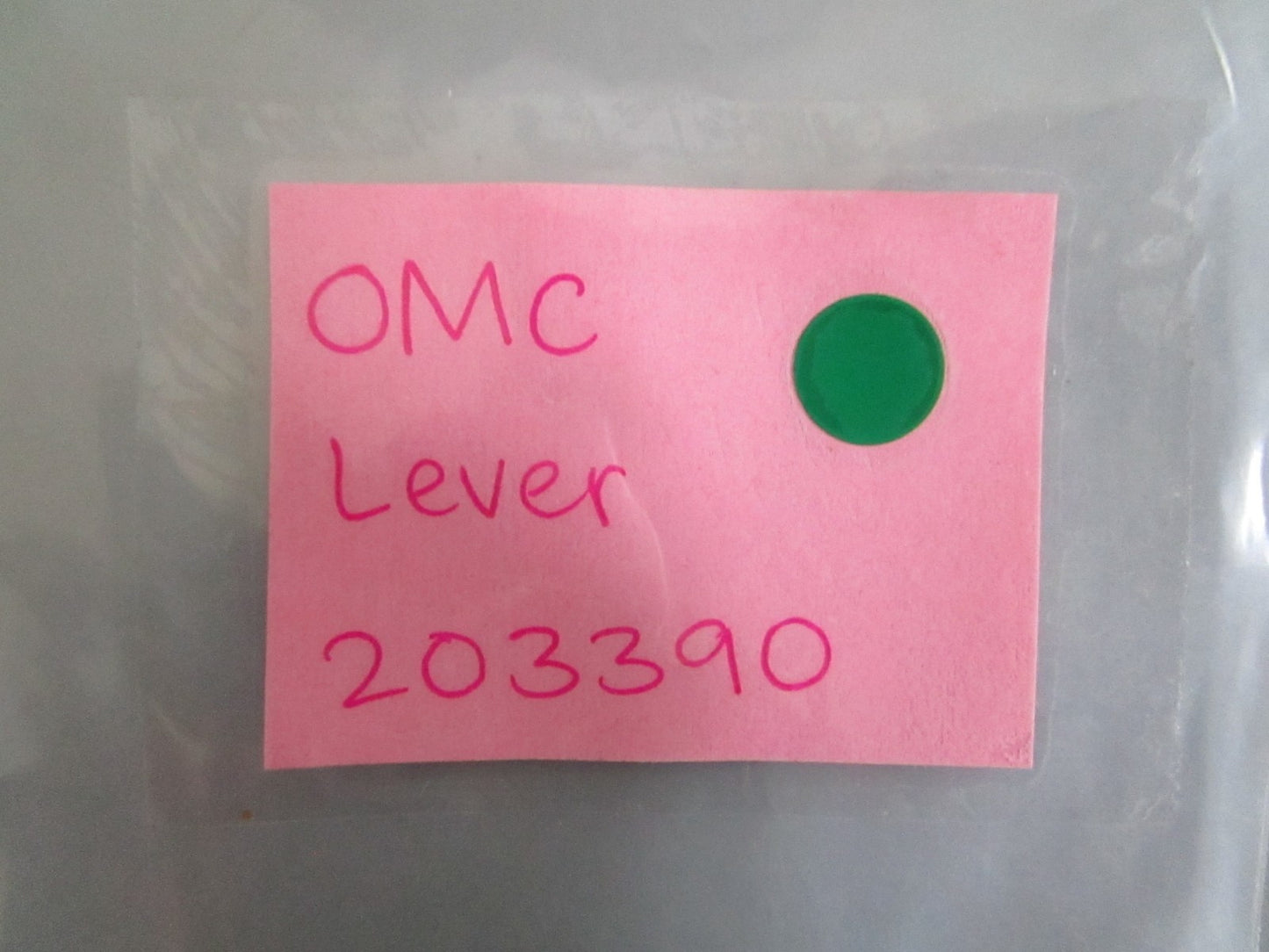 NEW OEM 203390 0203390 OMC Johnson Evinrude Lever 0820