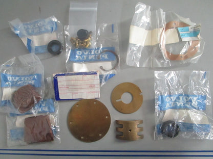 NEW OEM 876829 Volvo Penta Water Pump Kit 0820