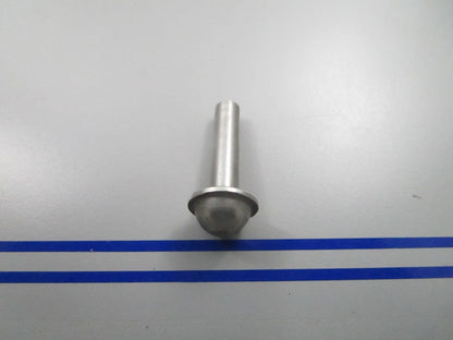 *NEW OEM* 0810 Volvo Penta Valve 873518