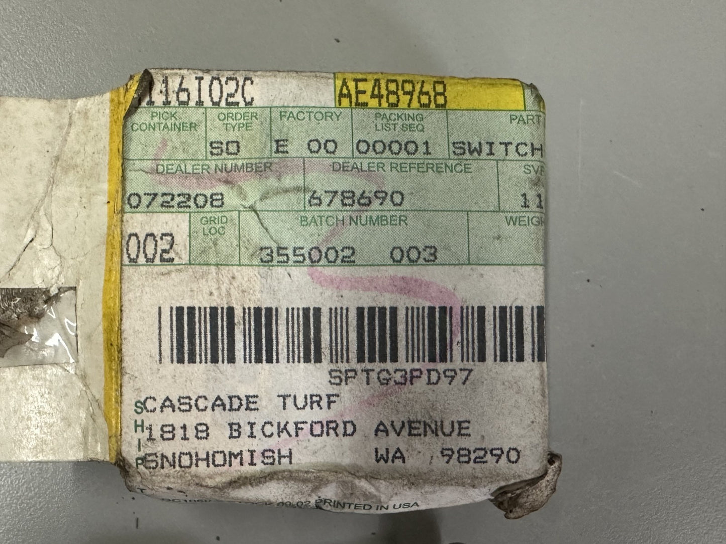 OEM JOHN DEERE TCA51291 Latch 0700