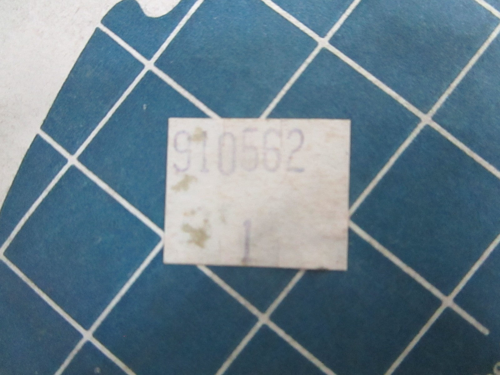 NEW OEM 910652 0910652 OMC Johnson Evinrude Plate 0820