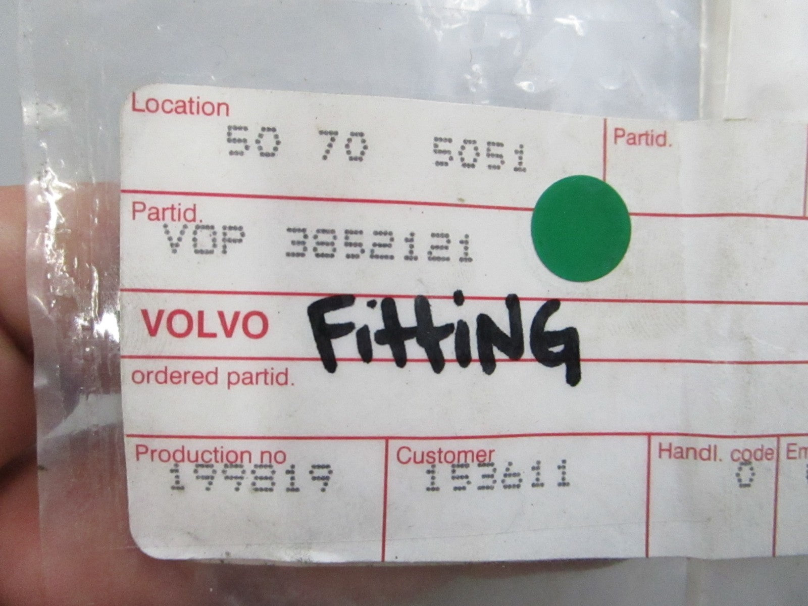 NEW OEM 3852121 Volvo Penta Fitting 0810