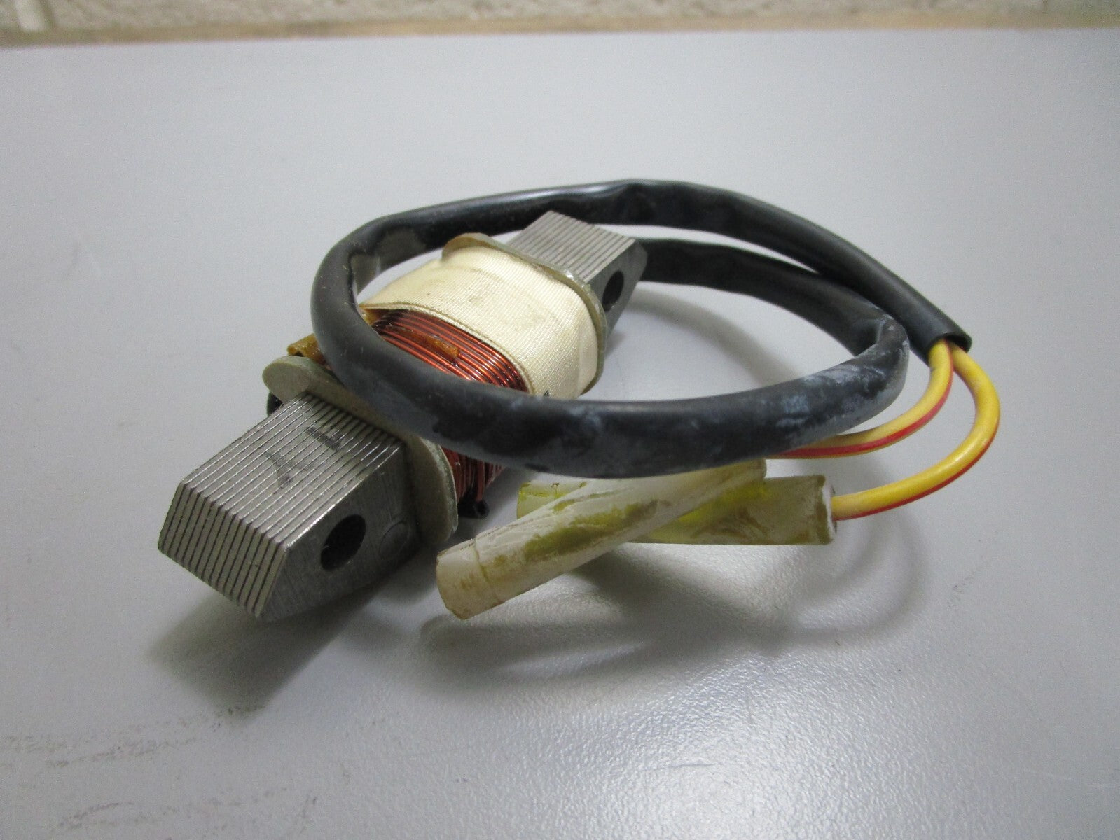 *NEW OEM* 0820 Suzuki Battery Charging Coil 32120-94600