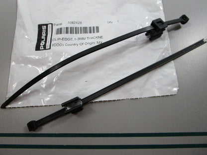 NEW OEM (LOT OF 2) 7082428 Polaris Edge Clip 0810
