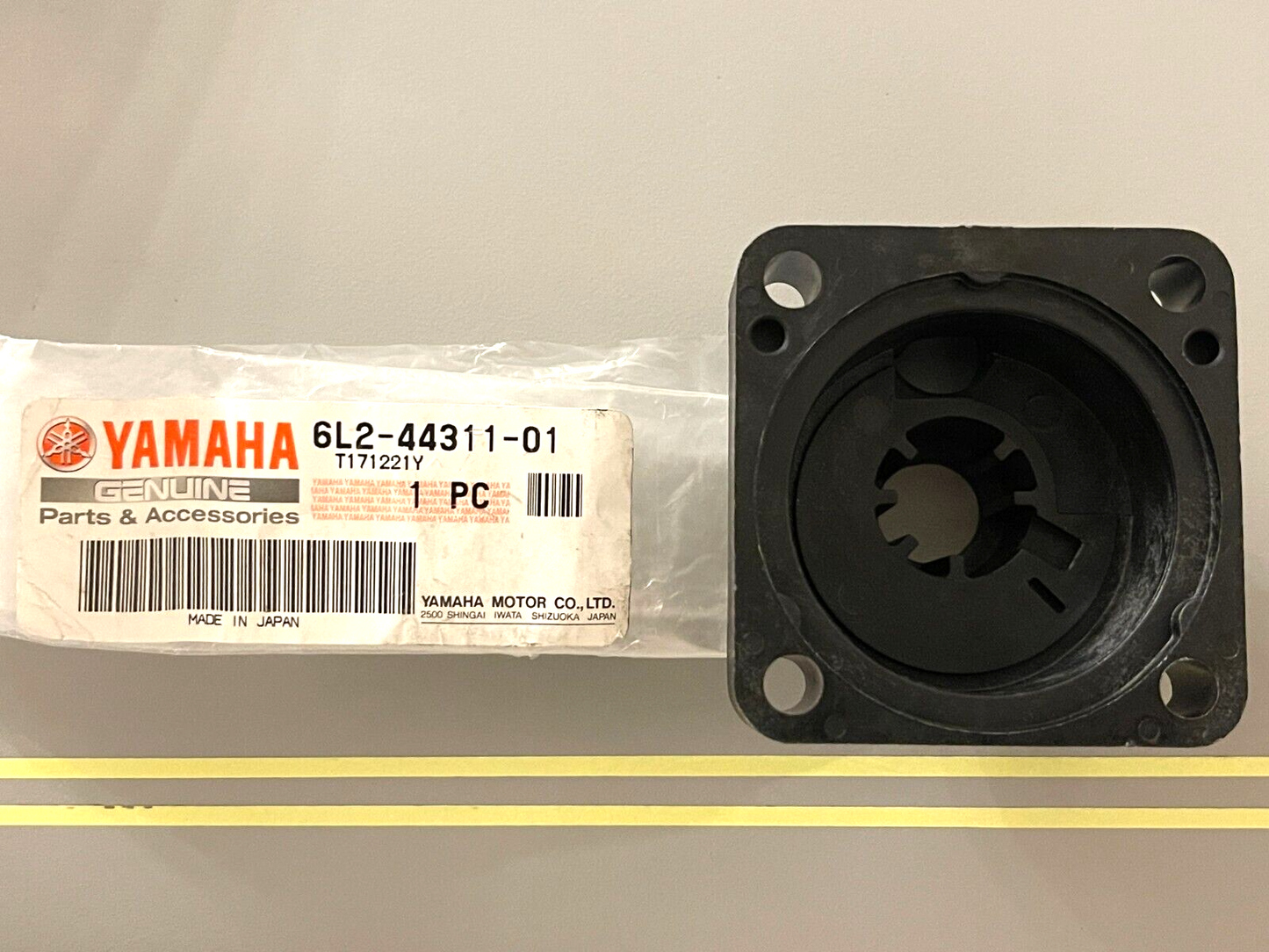 *NEW OEM* 0750 Yamaha W/P HOUSING 6L2-44311-01-00