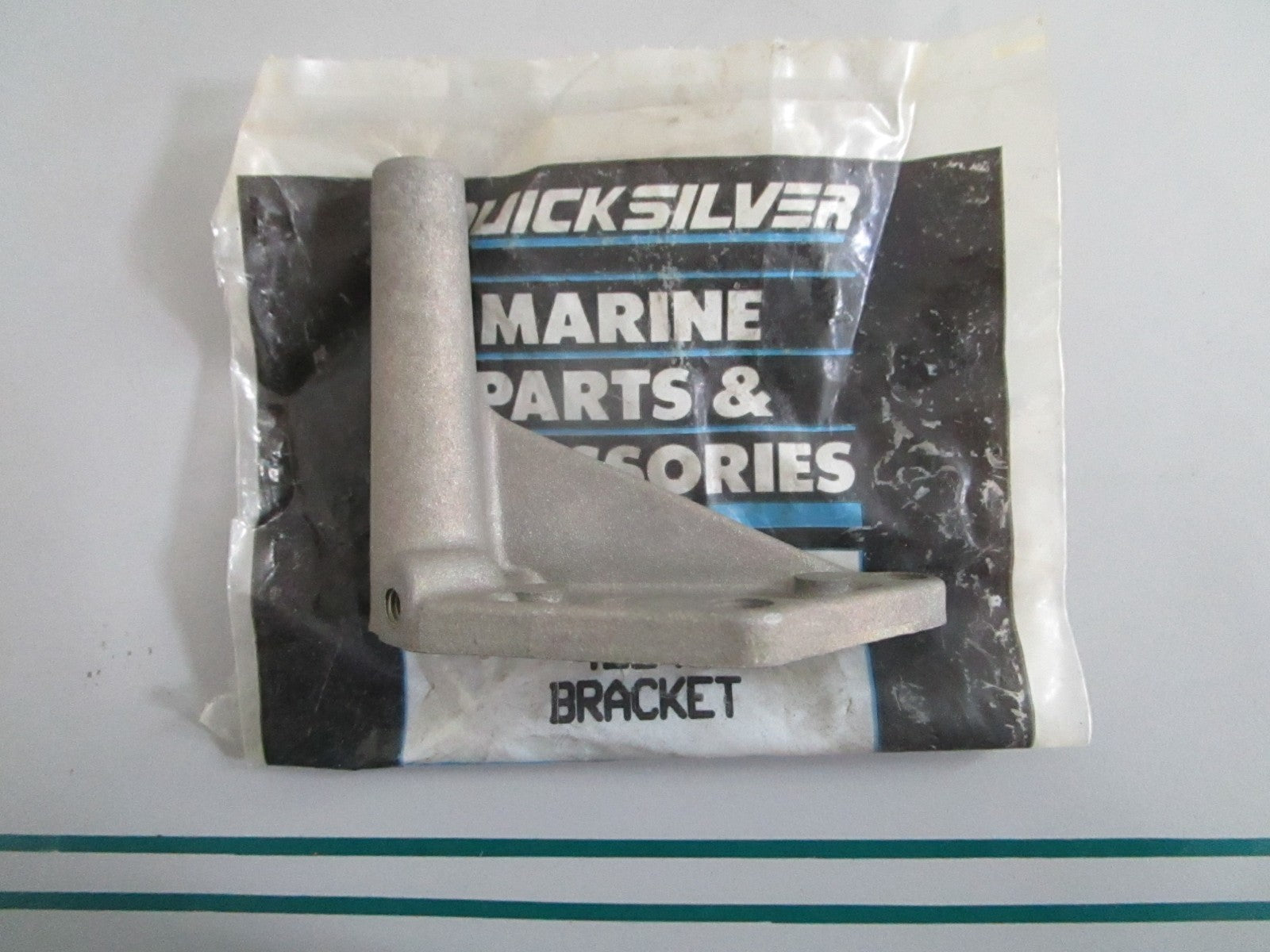 NEW OEM 42248 Mercury Quicksilver Bracket 0820