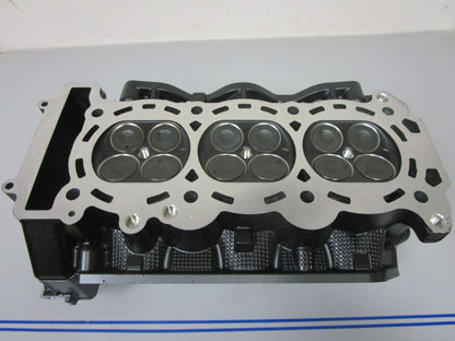 *NEW OEM* 0720 Yamaha Wave Runner Cylinder Head 6EY-11110-00-00