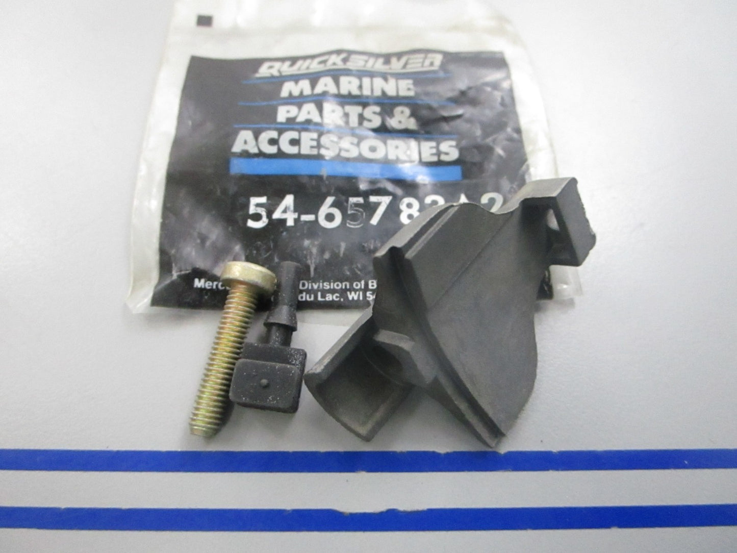 NEW OEM 54-65783A2 Mercury Quicksilver Clamp Assembly 0810