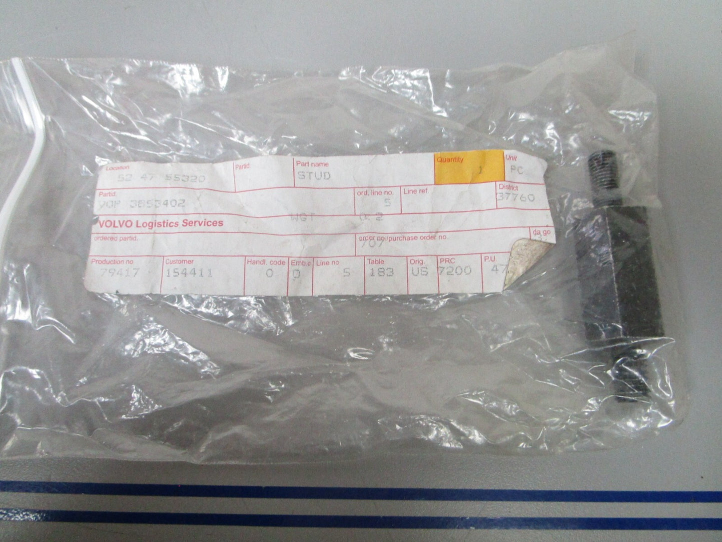 *NEW OEM* 0810 Volvo Penta Stud 3853402