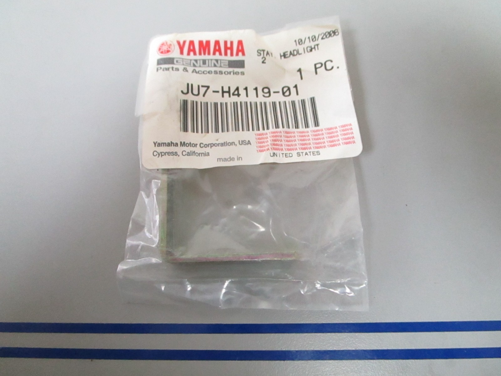 NEW OEM JU7-H4119-01-00 Yamaha Headlight Stay 0810