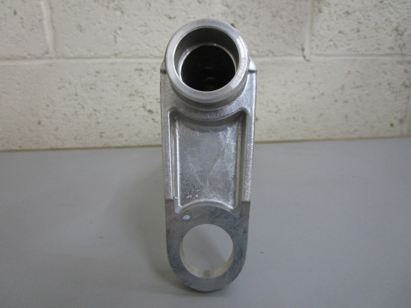 *NEW OEM* 0820 Bobcat Bellcrank 7110572