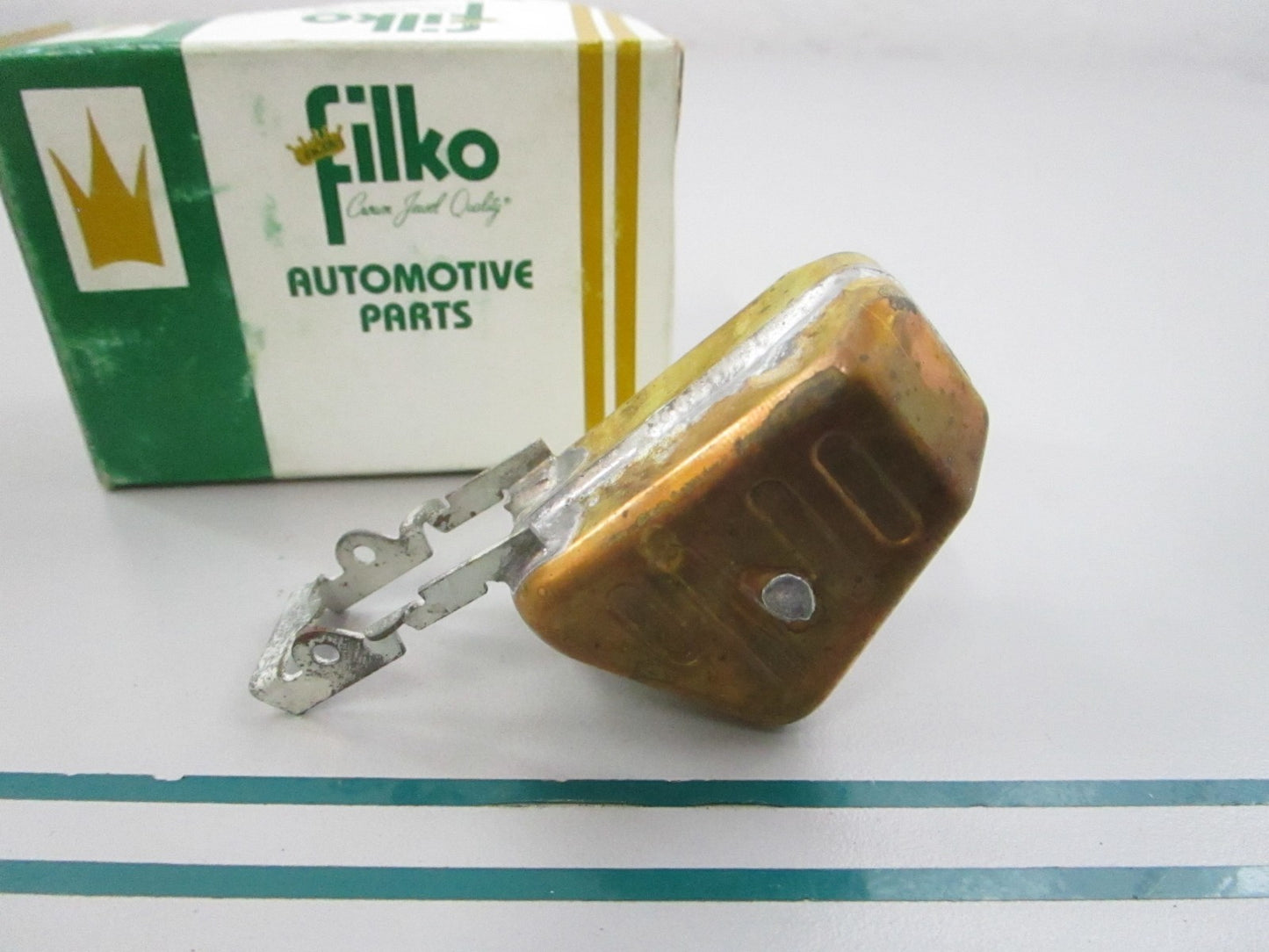 NEW 19-100 Filko Carburetor Float 0810